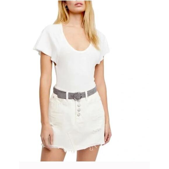 We the Free Distressed Denim Mini Skirt Cream Size 27 Size 4 - Picture 1 of 6